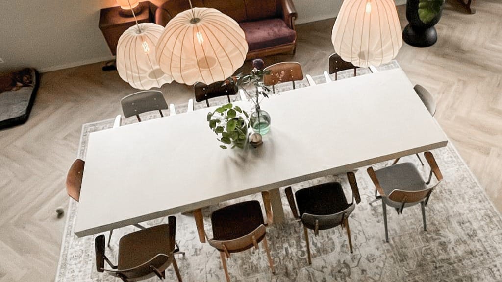 Ronde betonlook tafel inspiratie