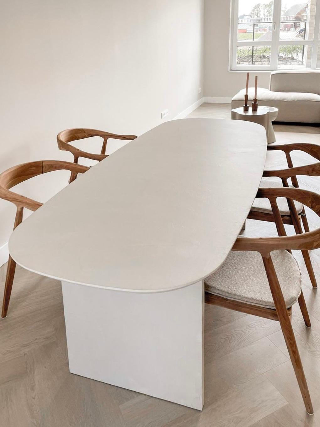 Betonlook tafel Ilias - Deens ovaal afbeelding 2