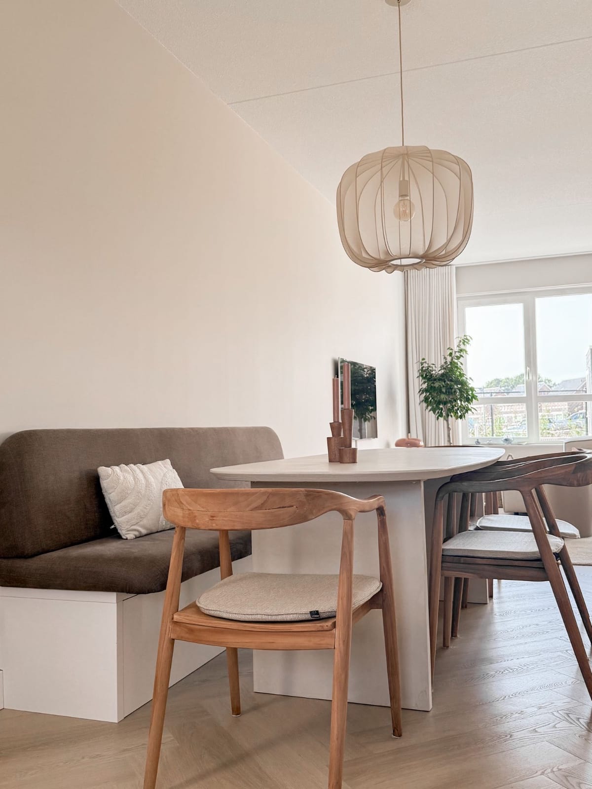 Betonlook tafel Ilias - Deens ovaal afbeelding 4