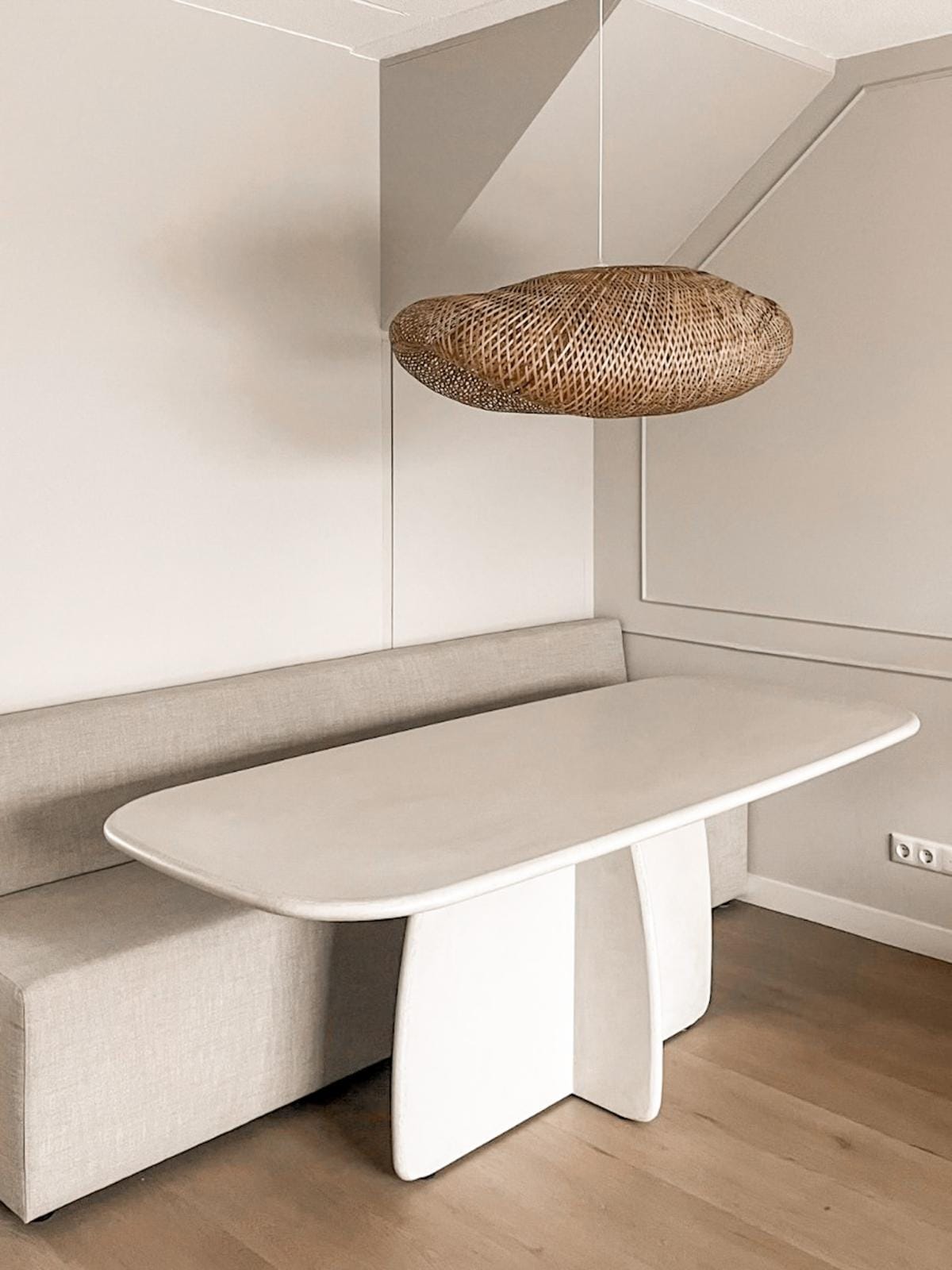 Betonlook tafel Sigurd - Deens ovaal afbeelding 3